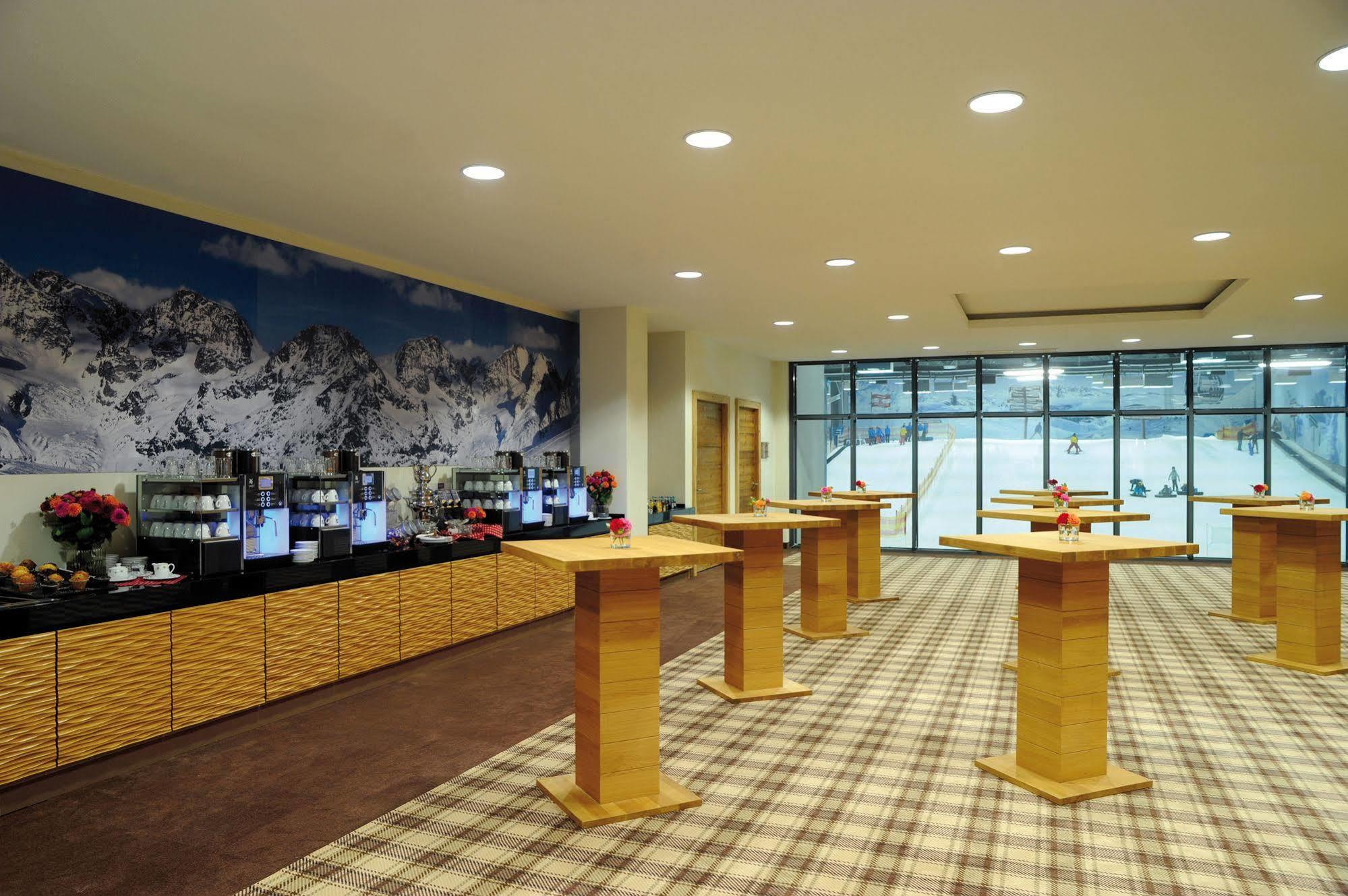Hotel Fire & Ice Duesseldorf/Neuss Eksteriør billede